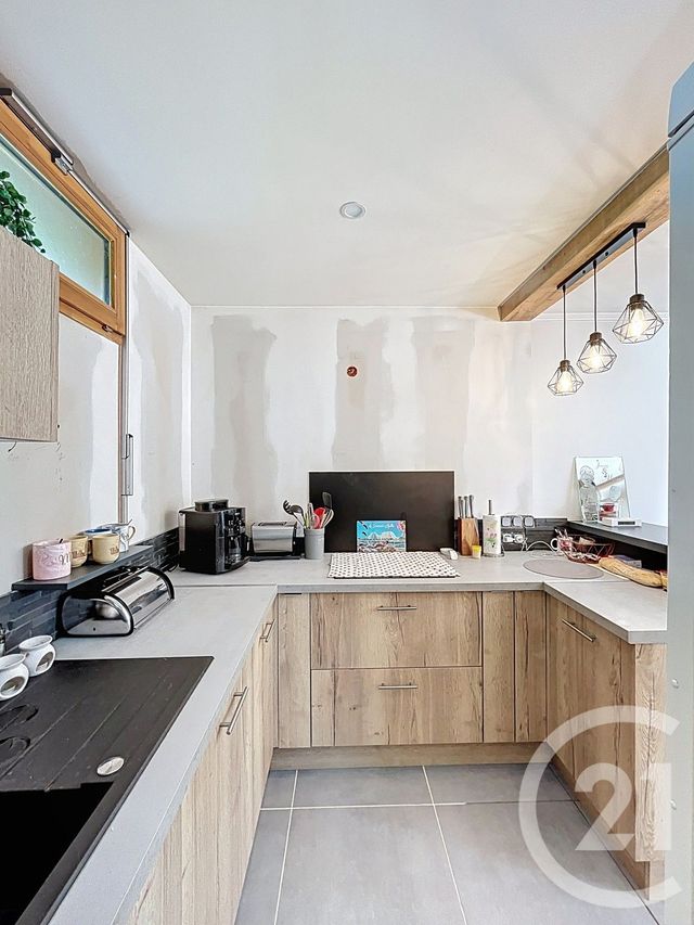 maison à vendre - 4 pièces - 72.48 m2 - RETOURNAC - 43 - AUVERGNE - Century 21 Agence Des Sucs