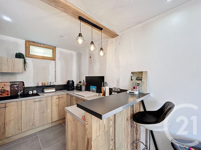 maison à vendre - 4 pièces - 72.48 m2 - RETOURNAC - 43 - AUVERGNE - Century 21 Agence Des Sucs