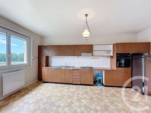 maison à vendre - 9 pièces - 175.2 m2 - YSSINGEAUX - 43 - AUVERGNE - Century 21 Agence Des Sucs