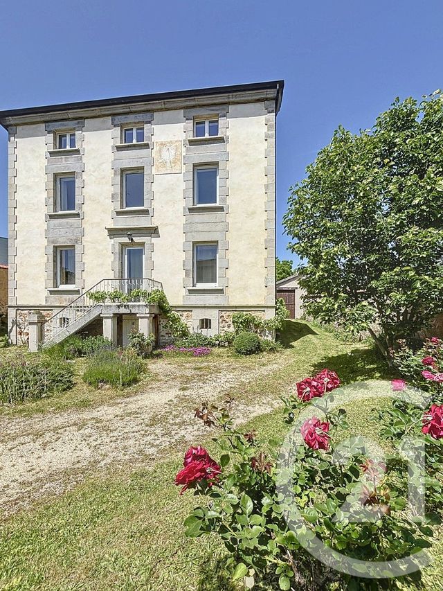 maison à vendre - 11 pièces - 267.0 m2 - YSSINGEAUX - 43 - AUVERGNE - Century 21 Agence Des Sucs