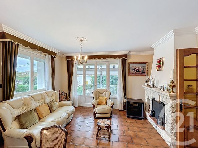 maison à vendre - 5 pièces - 113.77 m2 - MONTFAUCON EN VELAY - 43 - AUVERGNE - Century 21 Agence Des Sucs