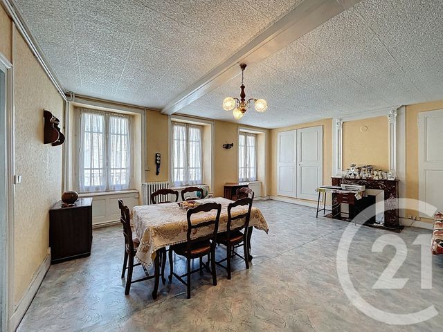 Appartement F5 à vendre - 4 pièces - 112.76 m2 - YSSINGEAUX - 43 - AUVERGNE - Century 21 Agence Des Sucs