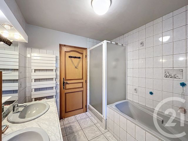 maison à vendre - 8 pièces - 183.0 m2 - LE PERTUIS - 43 - AUVERGNE - Century 21 Agence Des Sucs