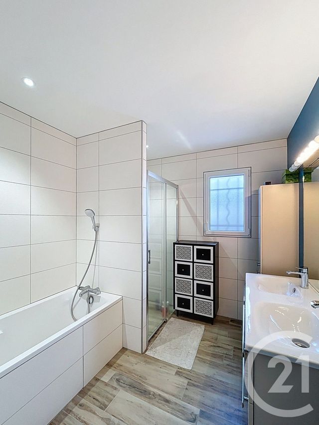 maison à vendre - 4 pièces - 100.83 m2 - YSSINGEAUX - 43 - AUVERGNE - Century 21 Agence Des Sucs