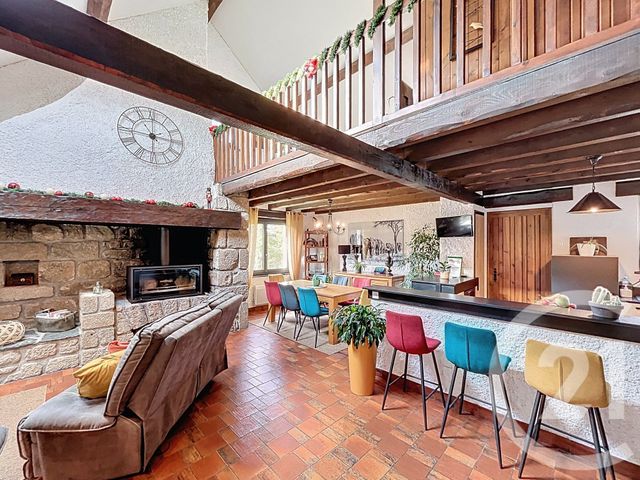 Maison à vendre ST JEURES