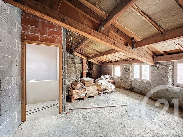 immeuble à vendre - 400.0 m2 - YSSINGEAUX - 43 - AUVERGNE - Century 21 Agence Des Sucs