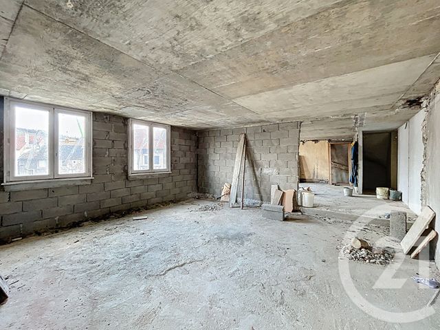 immeuble à vendre - 400.0 m2 - YSSINGEAUX - 43 - AUVERGNE - Century 21 Agence Des Sucs