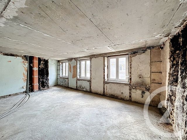 immeuble à vendre - 400.0 m2 - YSSINGEAUX - 43 - AUVERGNE - Century 21 Agence Des Sucs