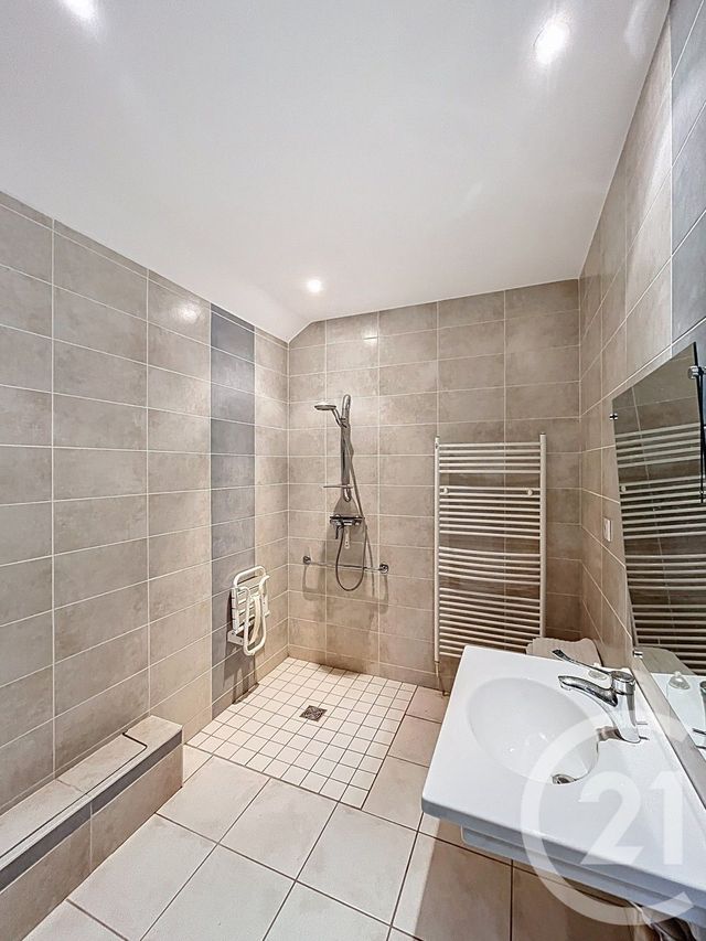 maison à vendre - 8 pièces - 164.0 m2 - LE PERTUIS - 43 - AUVERGNE - Century 21 Agence Des Sucs