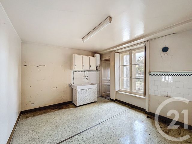 maison à vendre - 11 pièces - 139.36 m2 - MONTFAUCON EN VELAY - 43 - AUVERGNE - Century 21 Agence Des Sucs