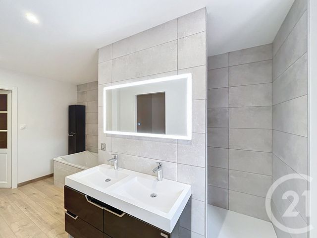 maison à vendre - 5 pièces - 177.78 m2 - MONISTROL SUR LOIRE - 43 - AUVERGNE - Century 21 Agence Des Sucs