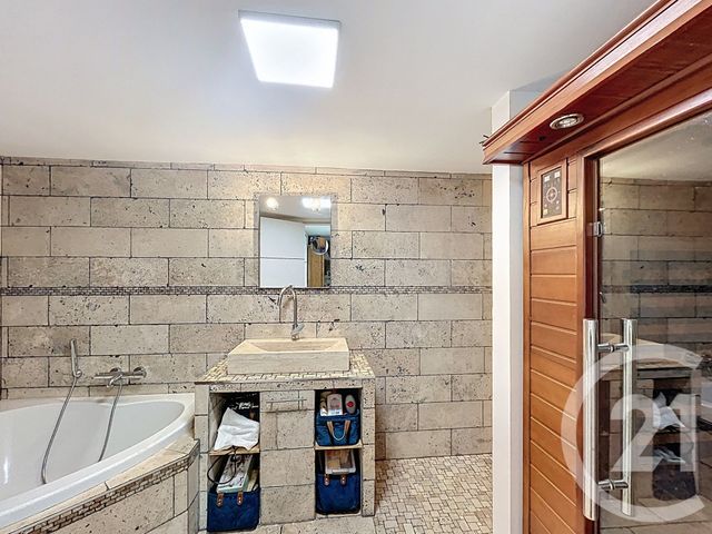 maison à vendre - 5 pièces - 162.87 m2 - ST JEURES - 43 - AUVERGNE - Century 21 Agence Des Sucs