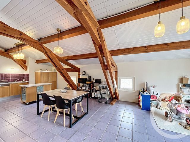 Appartement T4 à vendre - 4 pièces - 114.2 m2 - YSSINGEAUX - 43 - AUVERGNE - Century 21 Agence Des Sucs
