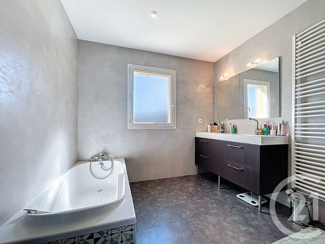 maison à vendre - 5 pièces - 112.77 m2 - YSSINGEAUX - 43 - AUVERGNE - Century 21 Agence Des Sucs