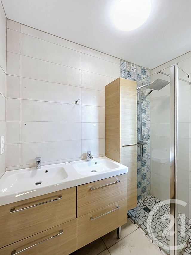 maison à vendre - 4 pièces - 118.87 m2 - YSSINGEAUX - 43 - AUVERGNE - Century 21 Agence Des Sucs