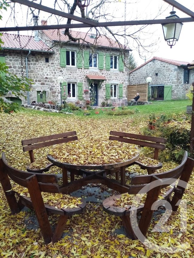 maison à vendre - 10 pièces - 331.0 m2 - MONTREGARD - 43 - AUVERGNE - Century 21 Agence Des Sucs