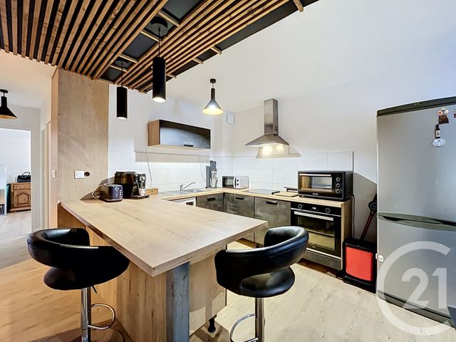 Appartement T3 à vendre - 3 pièces - 69.43 m2 - YSSINGEAUX - 43 - AUVERGNE - Century 21 Agence Des Sucs