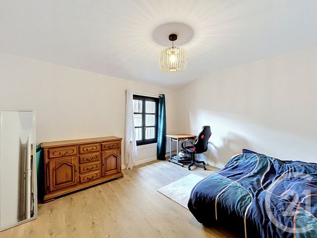 Appartement T3 à vendre - 3 pièces - 69.43 m2 - YSSINGEAUX - 43 - AUVERGNE - Century 21 Agence Des Sucs
