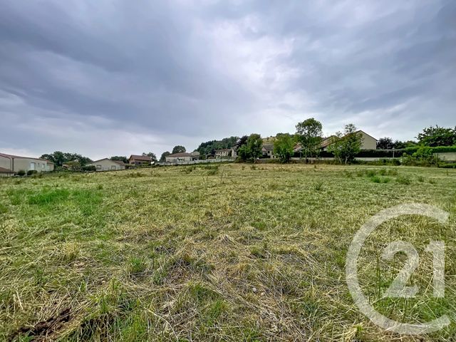terrain à vendre - 5723.0 m2 - YSSINGEAUX - 43 - AUVERGNE - Century 21 Agence Des Sucs