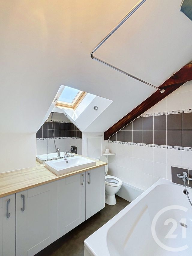 maison à vendre - 6 pièces - 137.05 m2 - YSSINGEAUX - 43 - AUVERGNE - Century 21 Agence Des Sucs