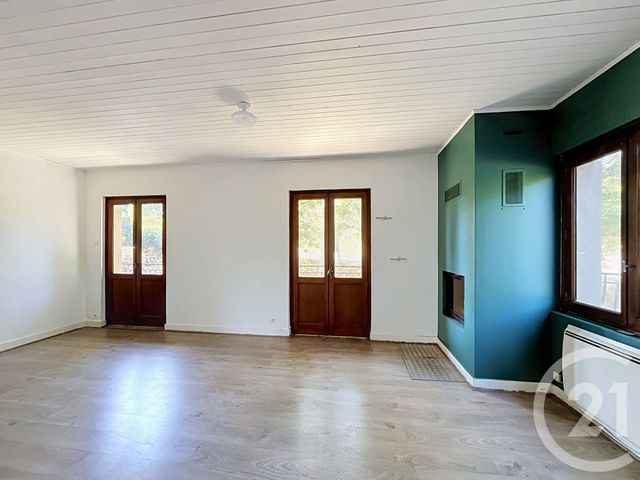 maison à vendre - 4 pièces - 59.4 m2 - ST JULIEN DU PINET - 43 - AUVERGNE - Century 21 Agence Des Sucs