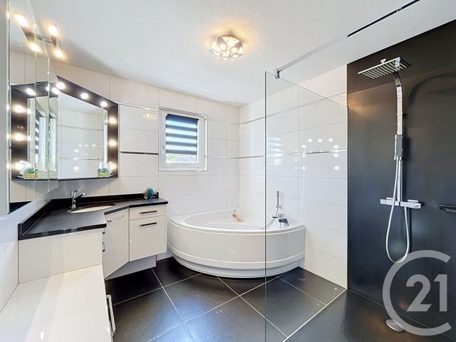 maison à vendre - 7 pièces - 222.64 m2 - MONISTROL SUR LOIRE - 43 - AUVERGNE - Century 21 Agence Des Sucs